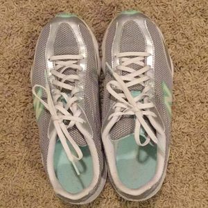 New Balance Sneakers